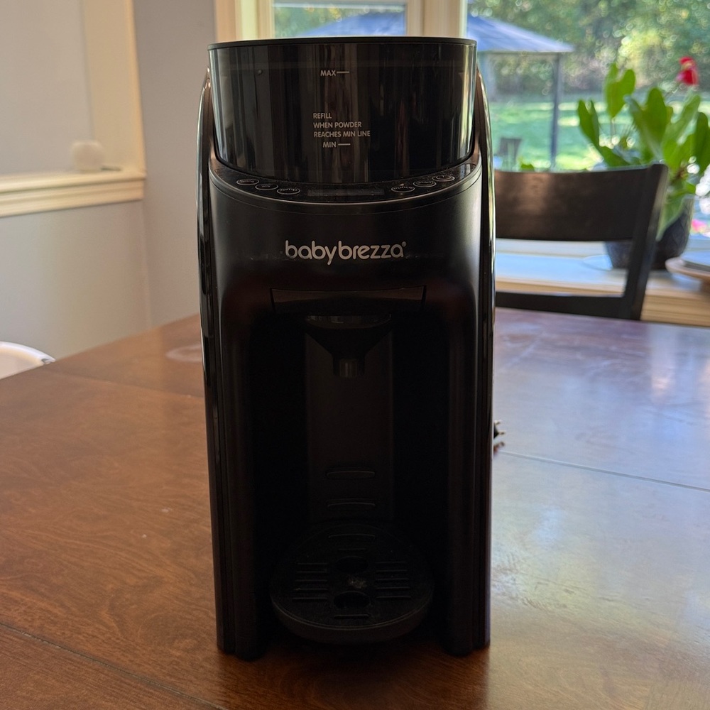 Formula Pro Advanced Baby Formula Dispenser